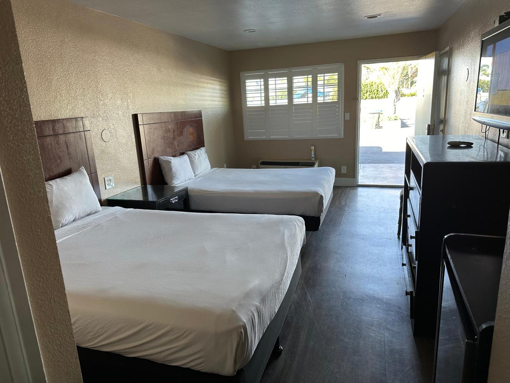 The Dixie Orange County Hotel Stanton Eksteriør billede
