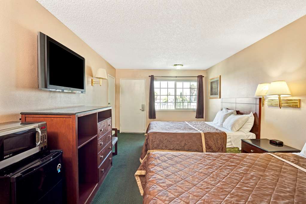 The Dixie Orange County Hotel Stanton Værelse billede